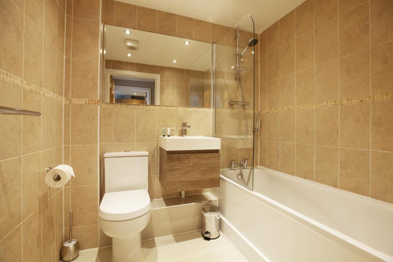 Urban Living'S - The Wesley Beautiful City Centre Apartment With Balcony Oxford Esterno foto