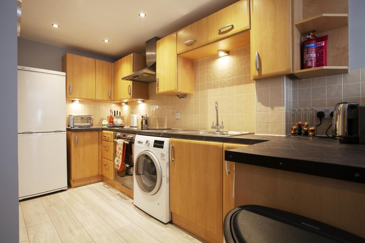 Urban Living'S - The Wesley Beautiful City Centre Apartment With Balcony Oxford Esterno foto